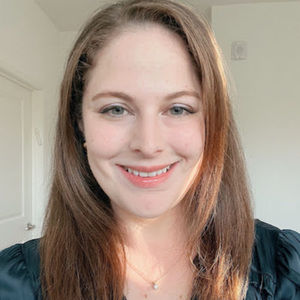 Meet your Posher, Chloe